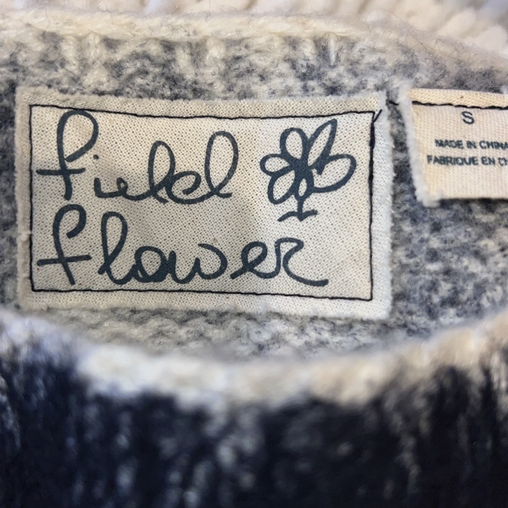 Anthropologie Field Flower Navy and Cream Sweater Size Small - Picture 6 of 8